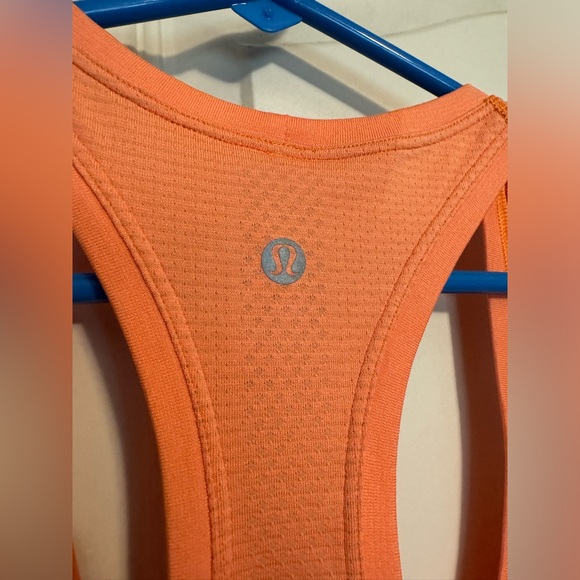Lululemon Swiftly Tech Razorback Tank Top 2.0 *Race Length - Picture 5 of 6
